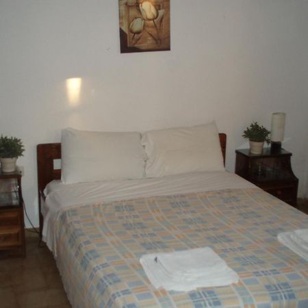 Pantazis Studios Aegina Esterno foto