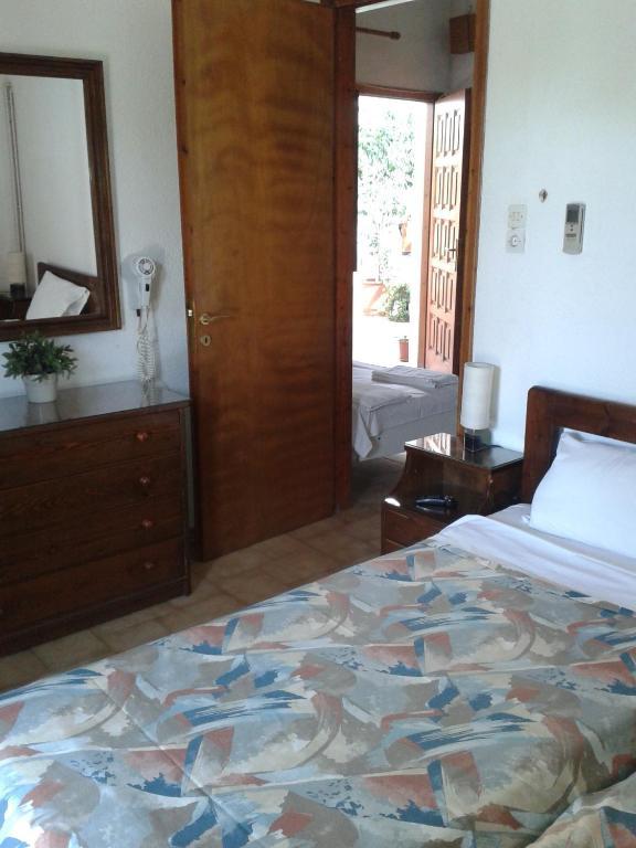 Pantazis Studios Aegina Camera foto